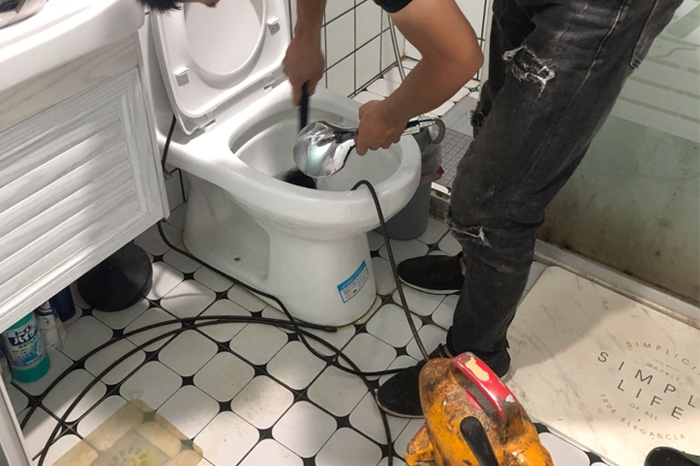 路北疏通下水道